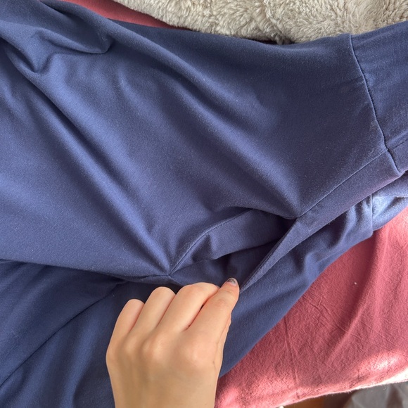 Elegant Blue Midi Dress - Picture 3 of 3